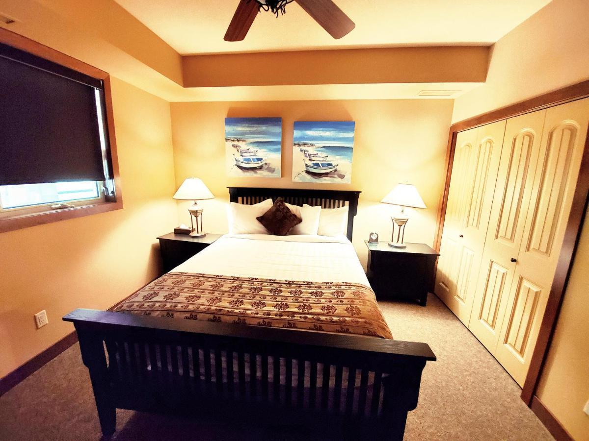 Cozystay Signature Lake Okanagan Resort Kelowna Luaran gambar
